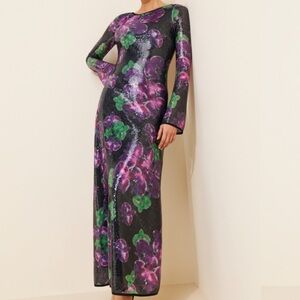 The Wolf Gang Lenee Sequin Long Sleeve Maxi Dress
EE14